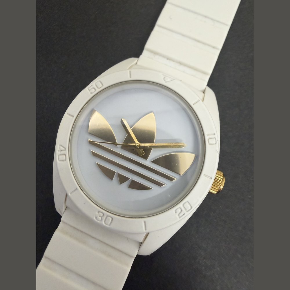アディダス 腕時計 買取実績